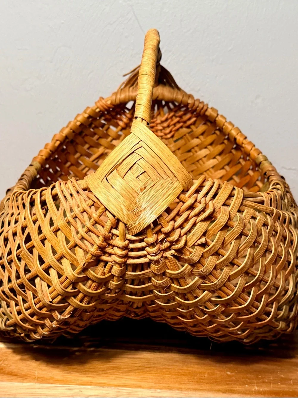 Vintage Woven Rattan Handheld Basket Bag - Natural Brown